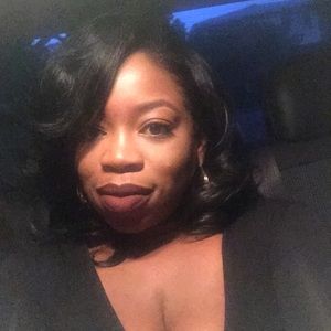 Meet your Posher, Yancie